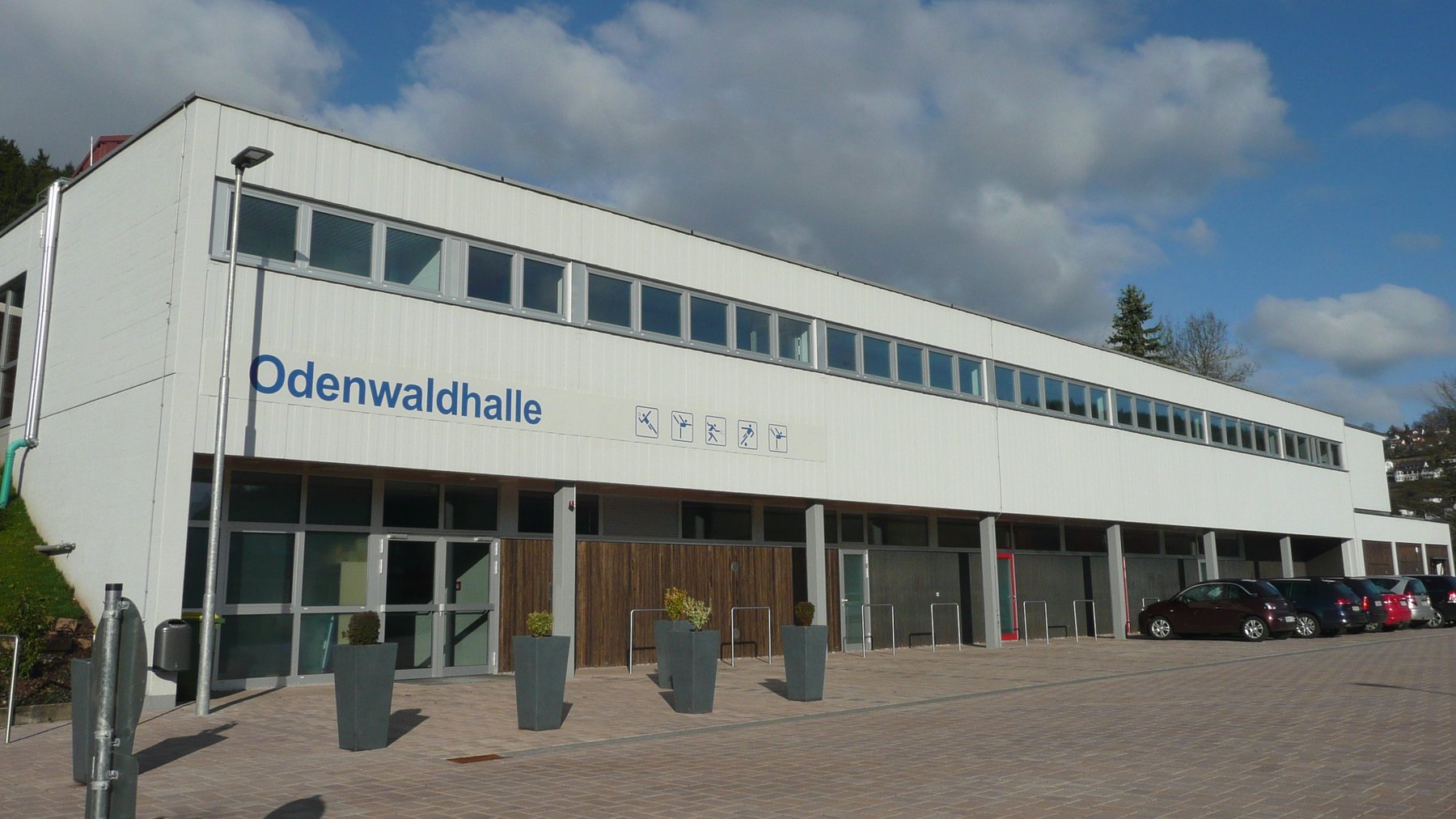 Außenansicht Odenwaldhalle